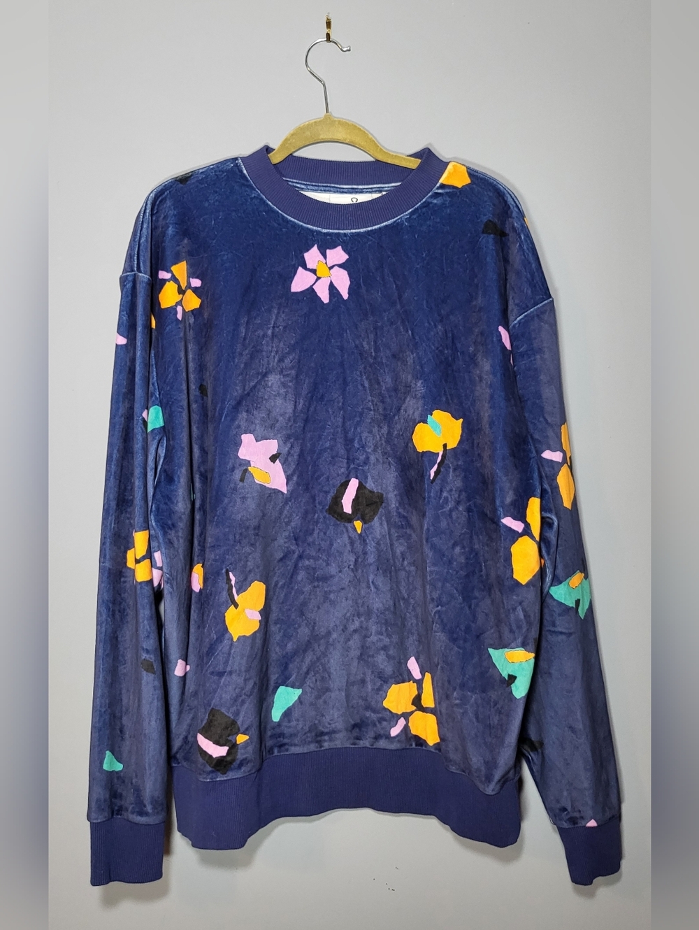 Vintage Collusion Rare Design Navy Floral Velour Crewneck Sweater Unisex